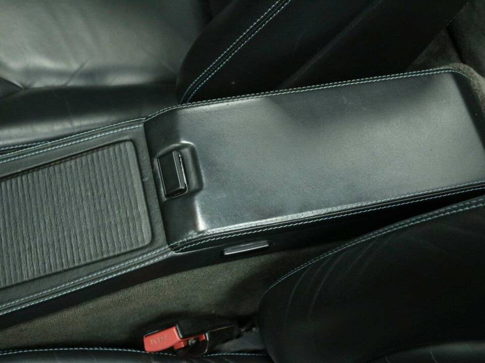 Image 22/50 de Mercedes-Benz SL 500 (1997)