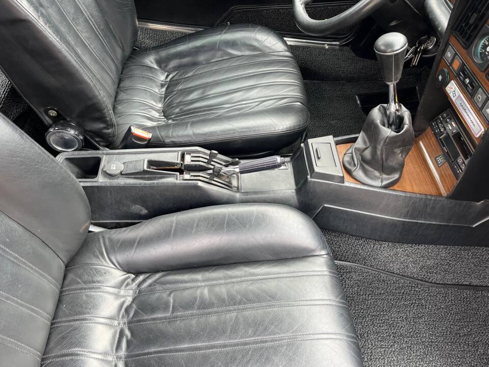 Image 13/14 of FIAT 124 Spider Volumex (1984)