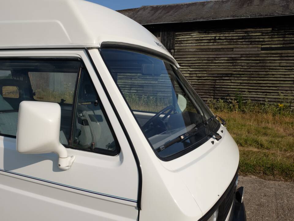 Bild 46/98 von Volkswagen T3 Westfalia 1.6 TD (1990)