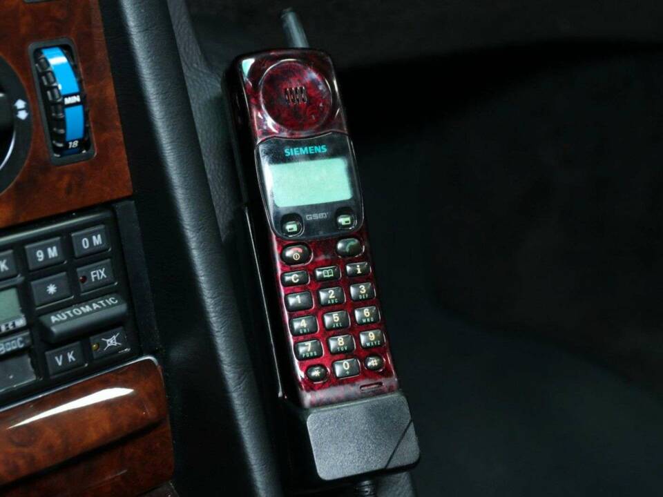 Immagine 29/50 di Mercedes-Benz 560 SEC (1990)