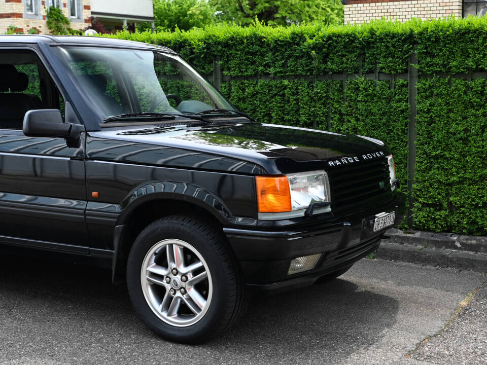 Image 14/25 of Land Rover Range Rover 4.6 HSE (1997)