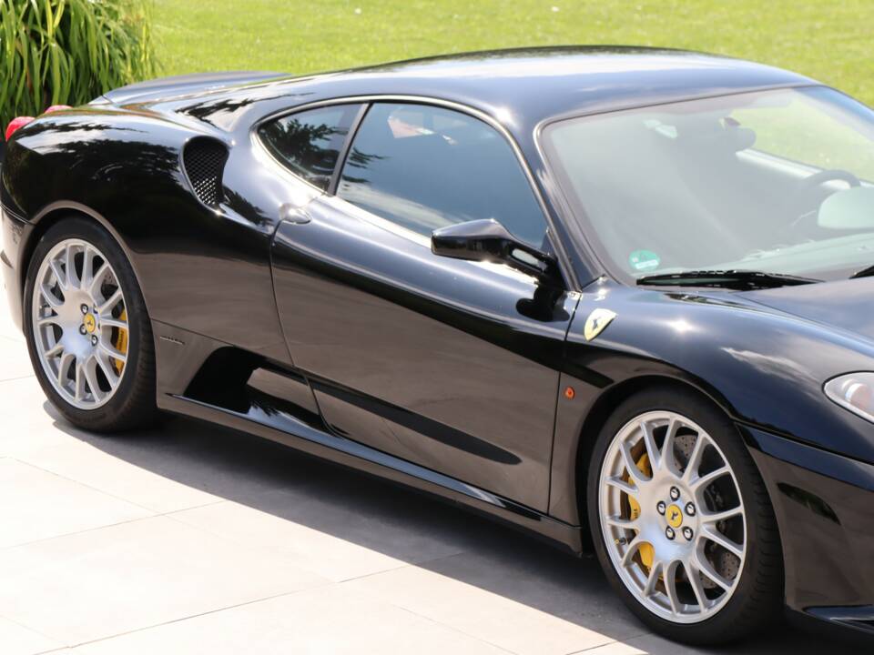 Bild 45/50 von Ferrari F 430 (2010)