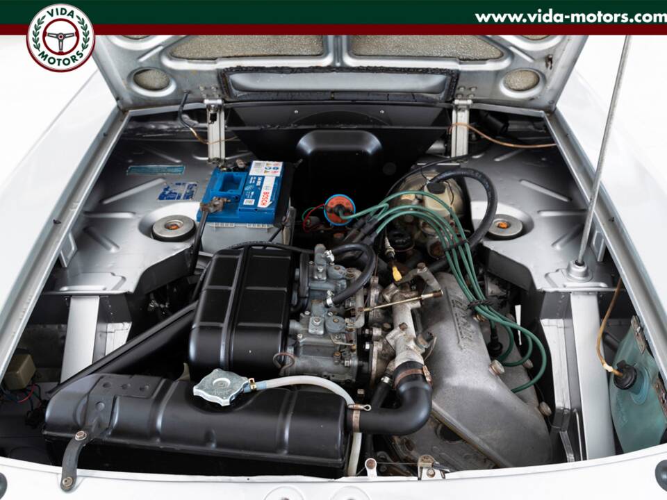 Image 13/15 de Lancia Fulvia 1.3 S (1971)