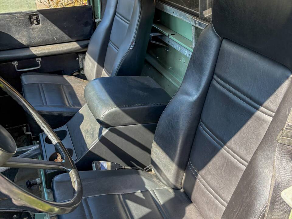 Bild 10/12 von Land Rover 109 (1982)