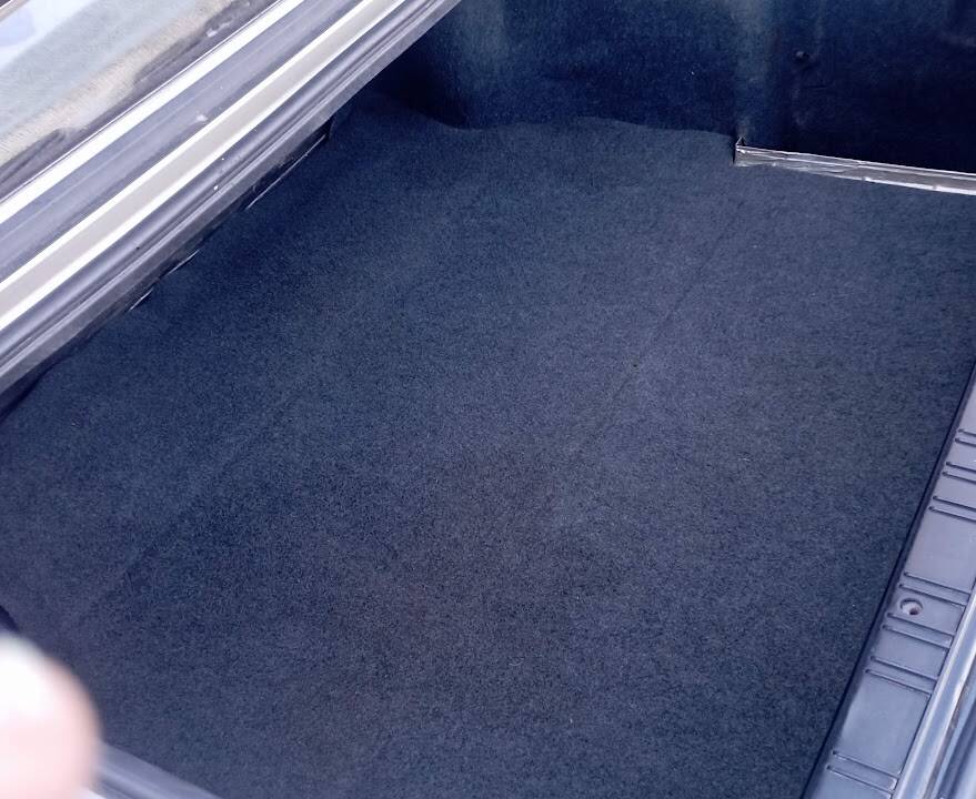 Image 48/51 of BMW 318i (1985)