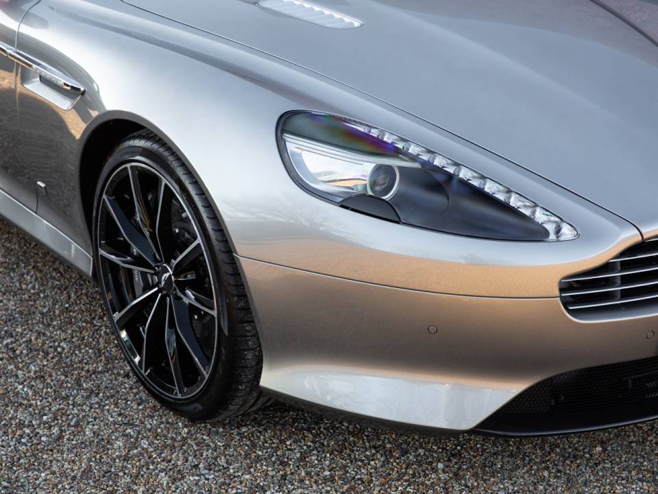 Bild 20/50 von Aston Martin DB 9 GT &quot;Bond Edition&quot; (2015)