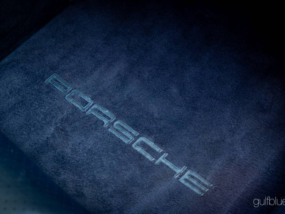 Immagine 33/73 di Porsche 911 Carrera (1995)