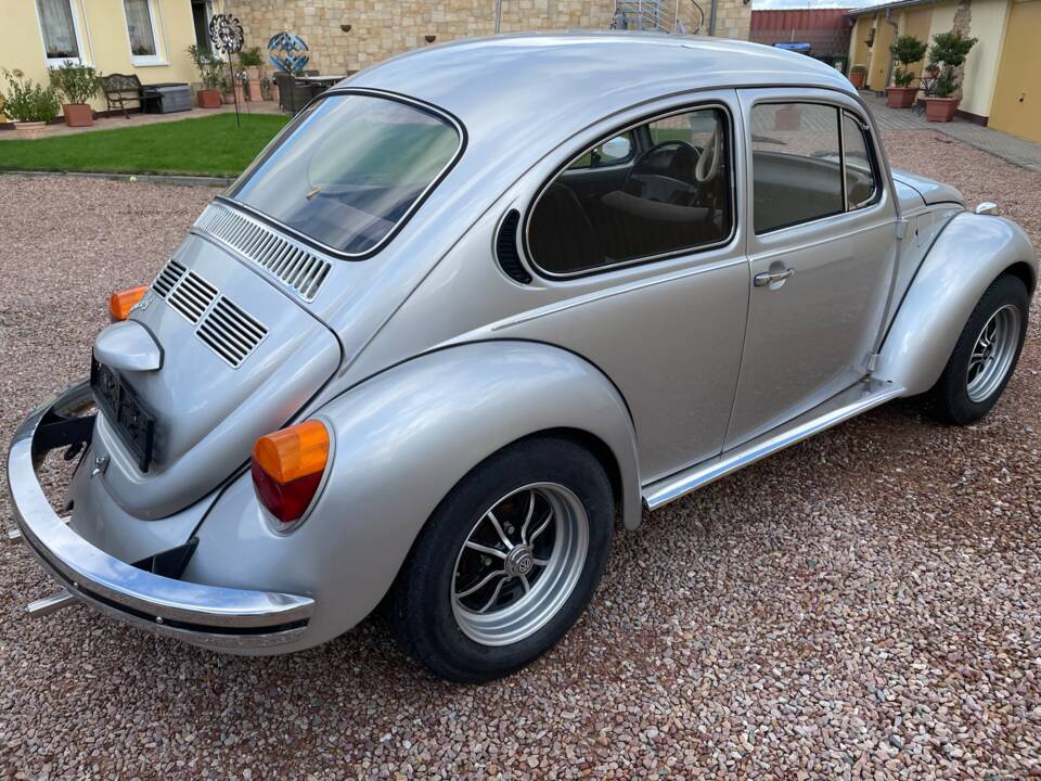 Image 3/28 de Volkswagen Coccinelle 1303 S (1972)