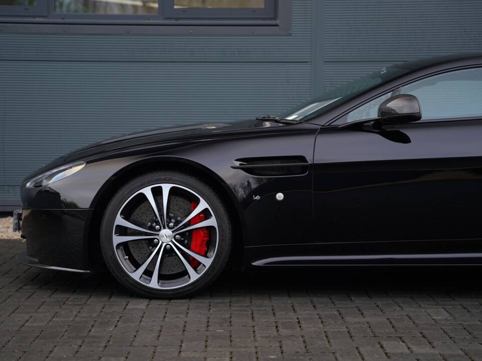 Afbeelding 9/50 van Aston Martin V12 Vantage S (2018)