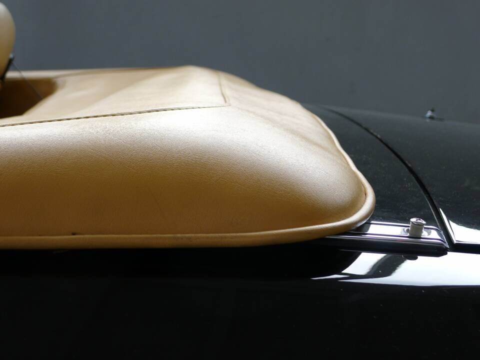 Bild 20/30 von Alfa Romeo 2.0 Spider (1993)