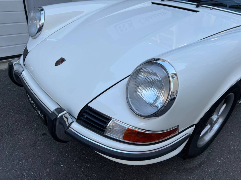 Image 16/23 of Porsche 912 (1969)