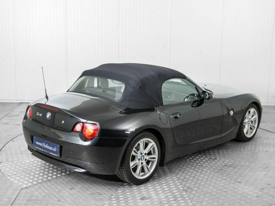 Bild 47/50 von BMW Z4 2.5i (2004)