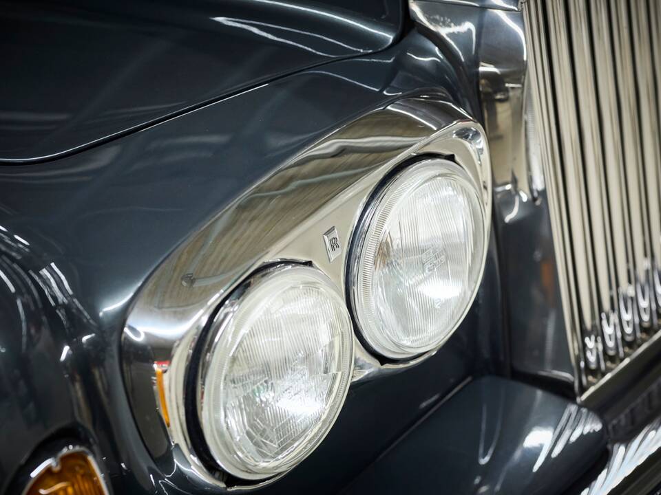 Imagen 54/100 de Rolls-Royce Corniche IV (1995)