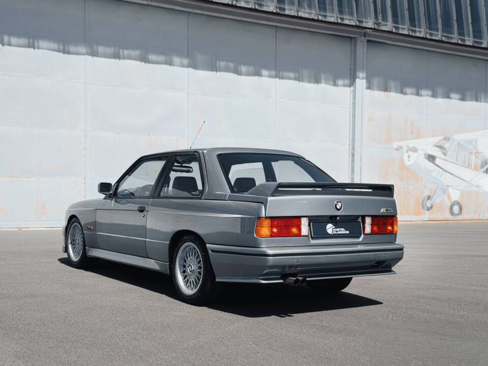 Imagen 26/58 de BMW M3 Evolution II (1988)
