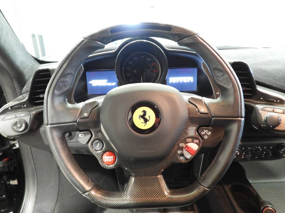 Image 7/15 of Ferrari 458 Speciale (2014)