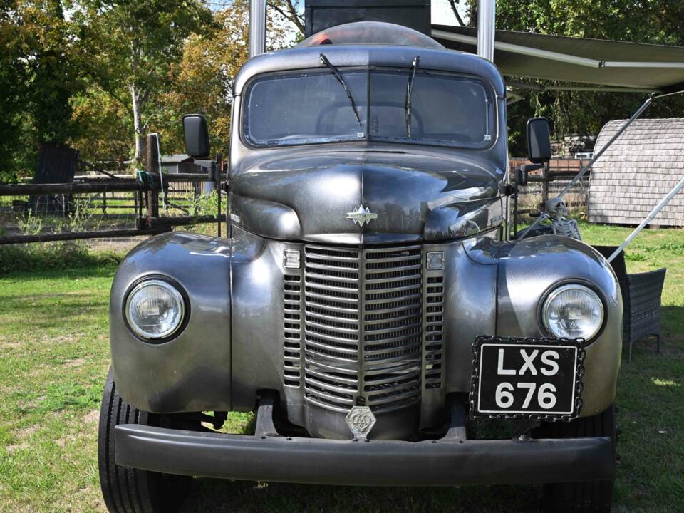 Image 19/50 de International Harvester K6 (1942)