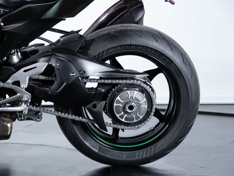 Bild 25/50 von Kawasaki DUMMY (2018)
