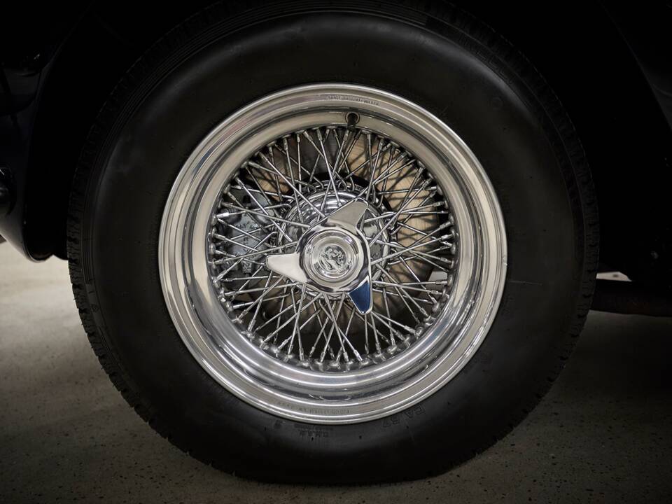 Imagen 31/90 de Ferrari 250 GT 2+2 (1963)