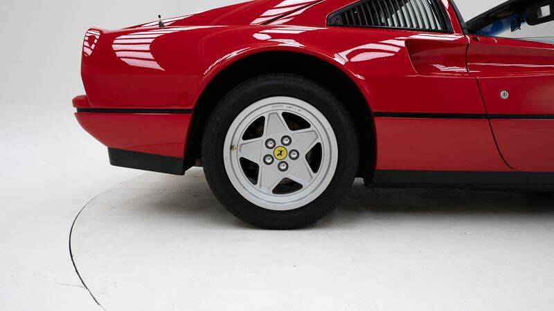 Bild 14/15 von Ferrari 328 GTS (1987)