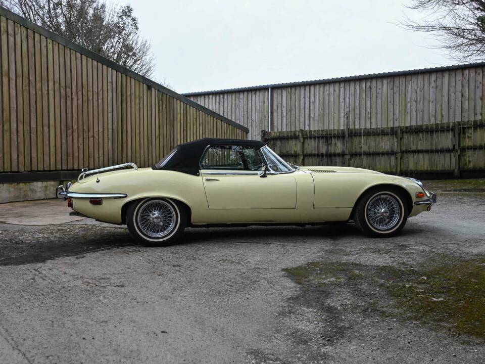 Bild 18/50 von Jaguar E-Type V12 (1973)