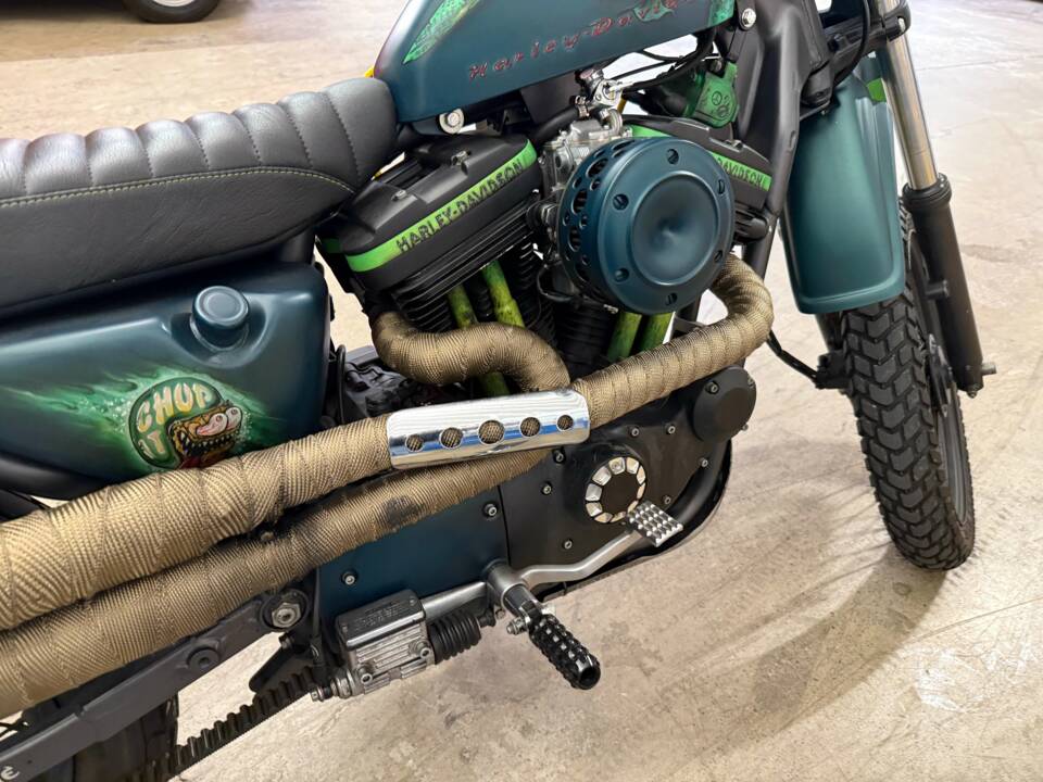 Image 6/13 of Harley-Davidson Sportster XL 883 (1992)