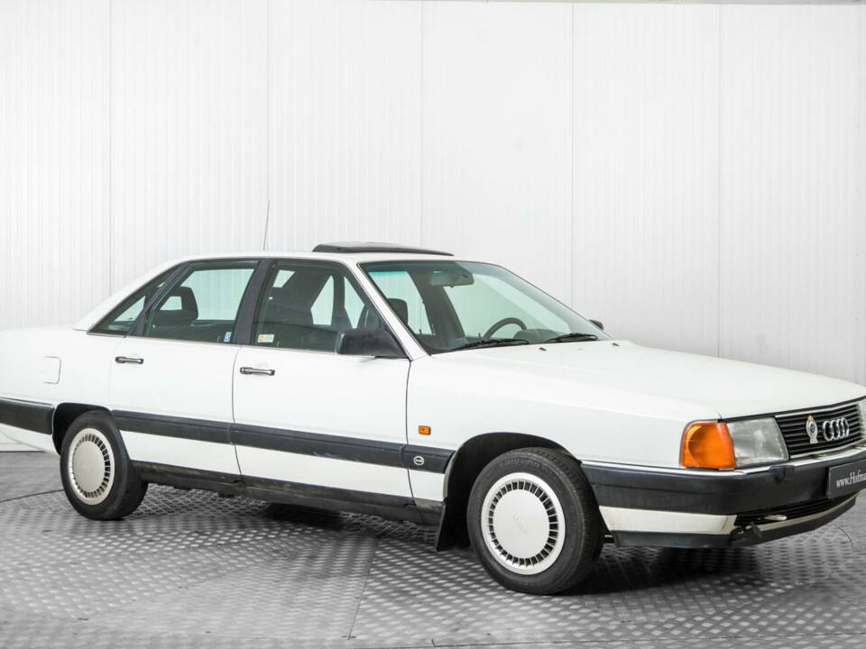 Image 5/50 of Audi 100 - 1.8 (1987)