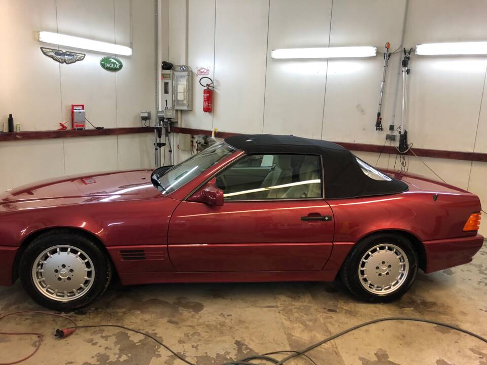 Image 49/50 de Mercedes-Benz 300 SL-24 (1991)