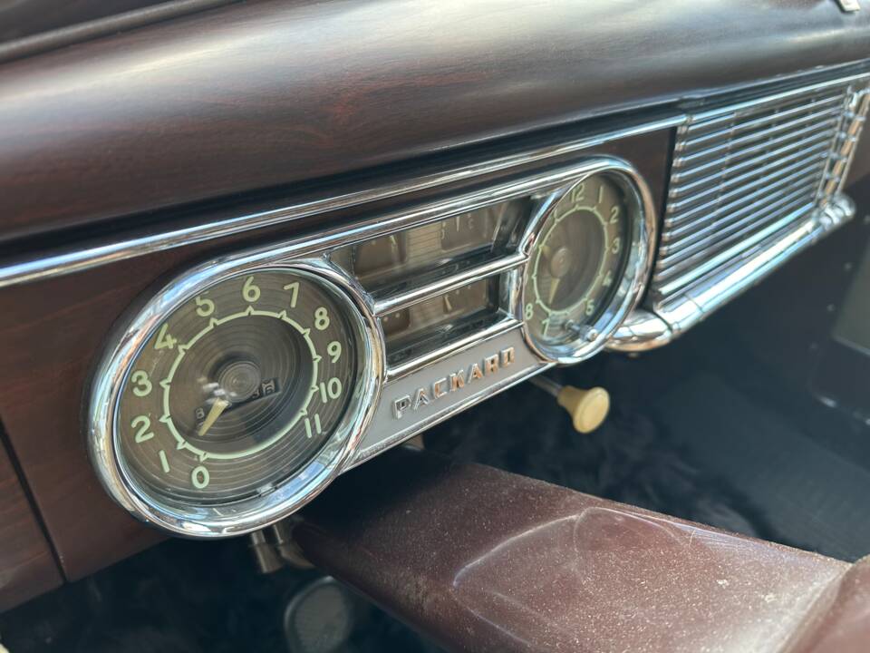 Image 69/82 of Packard Deluxe (1950)