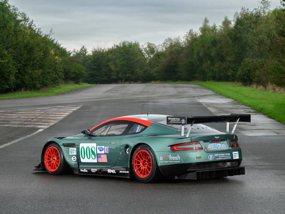 Image 7/25 de Aston Martin DBRS9 (2006)
