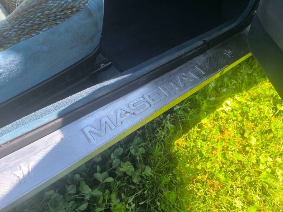 Image 11/22 of Maserati 422 (1991)