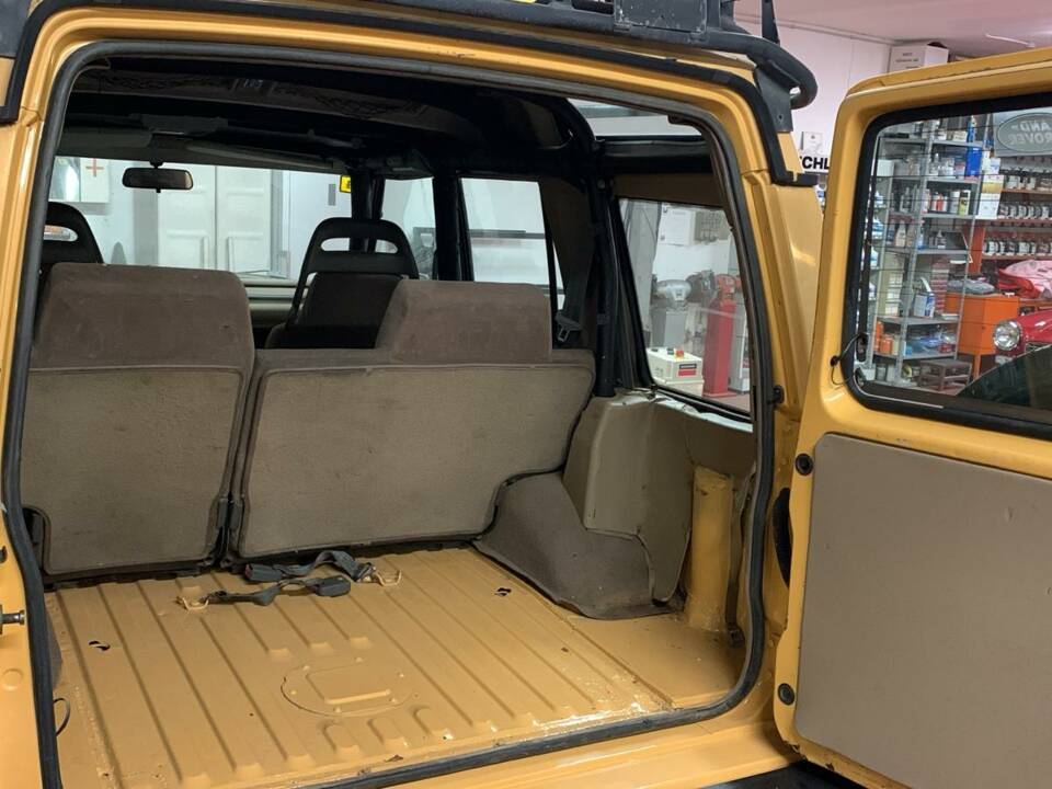 Image 50/51 of Land Rover Discovery TDi (1993)