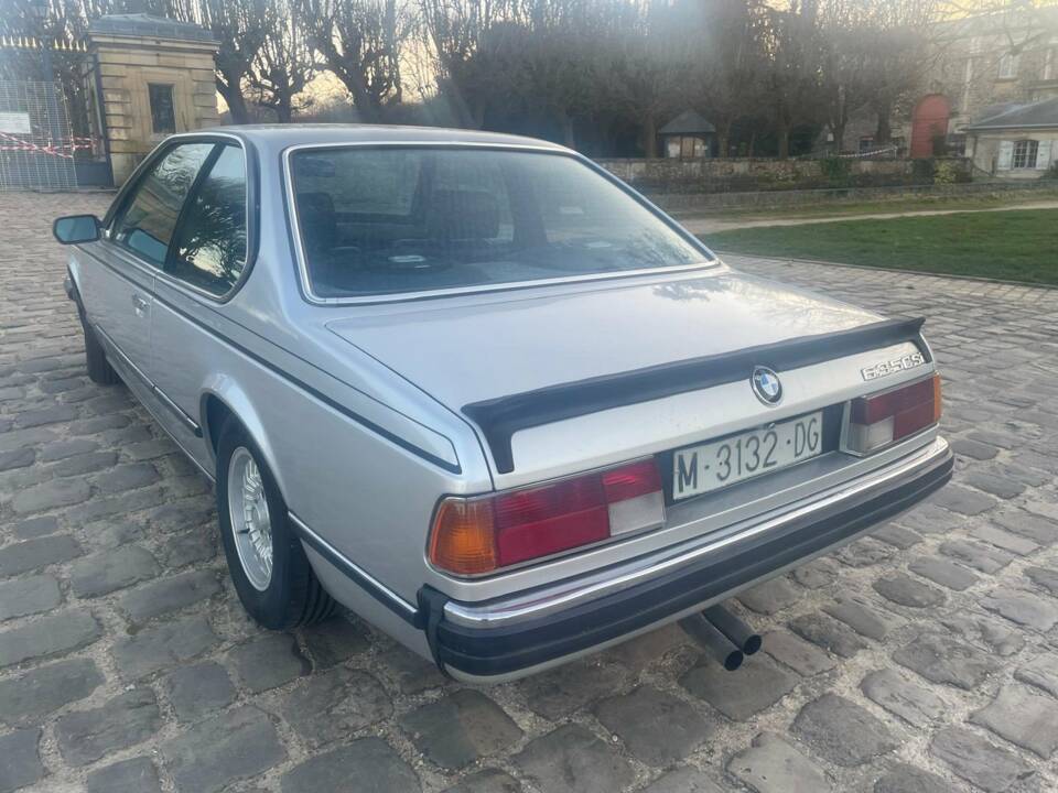 Immagine 9/37 di BMW 635 CSi (1979)