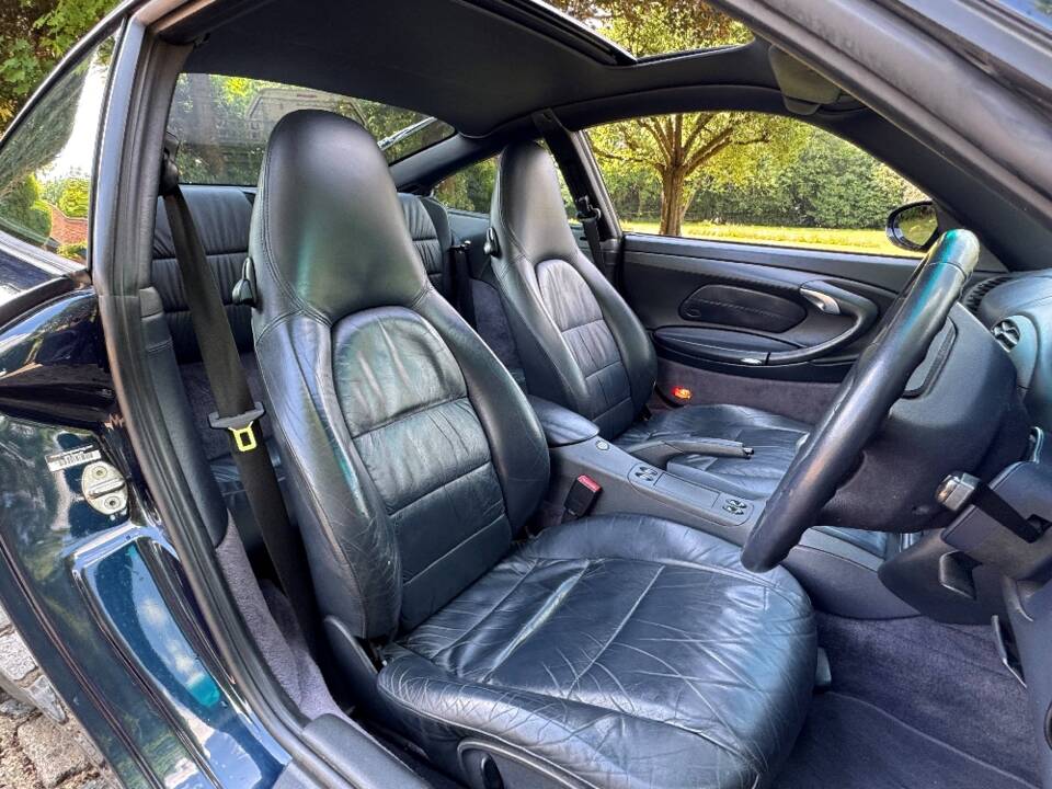 Afbeelding 28/30 van Porsche 911 Carrera 4 (1999)