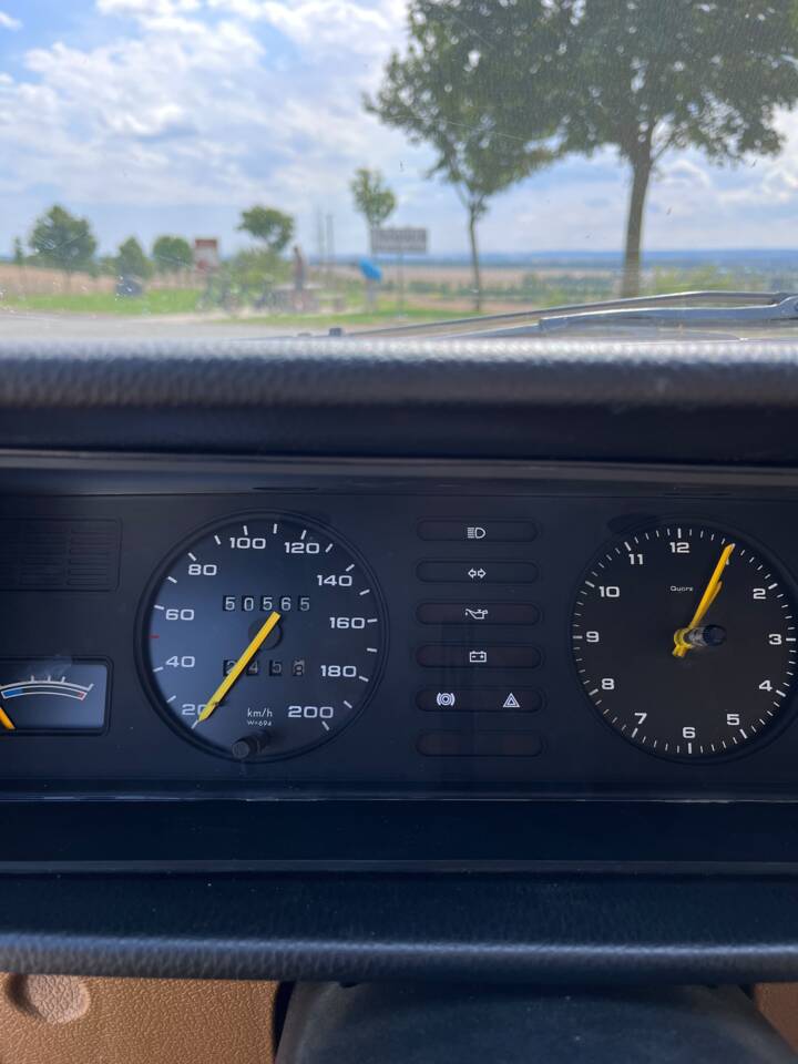 Immagine 17/39 di Opel Commodore 2,5 S (1981)