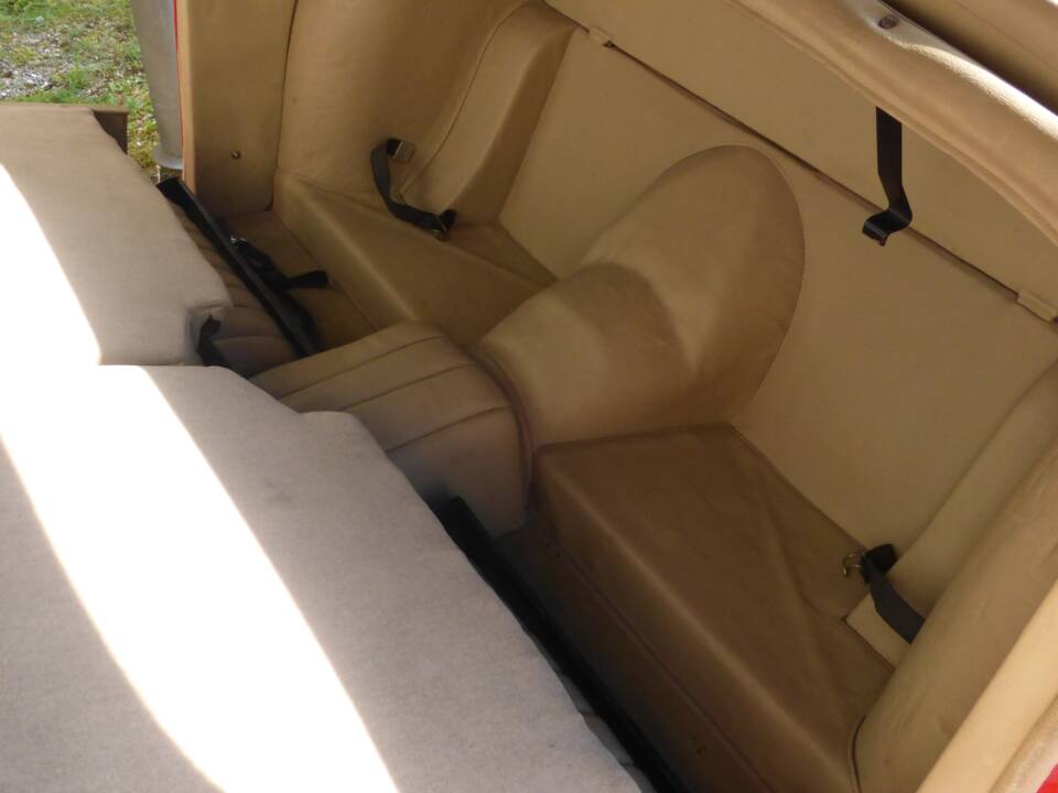 Image 88/174 of Jaguar XK 150 3.4 S OTS (1958)