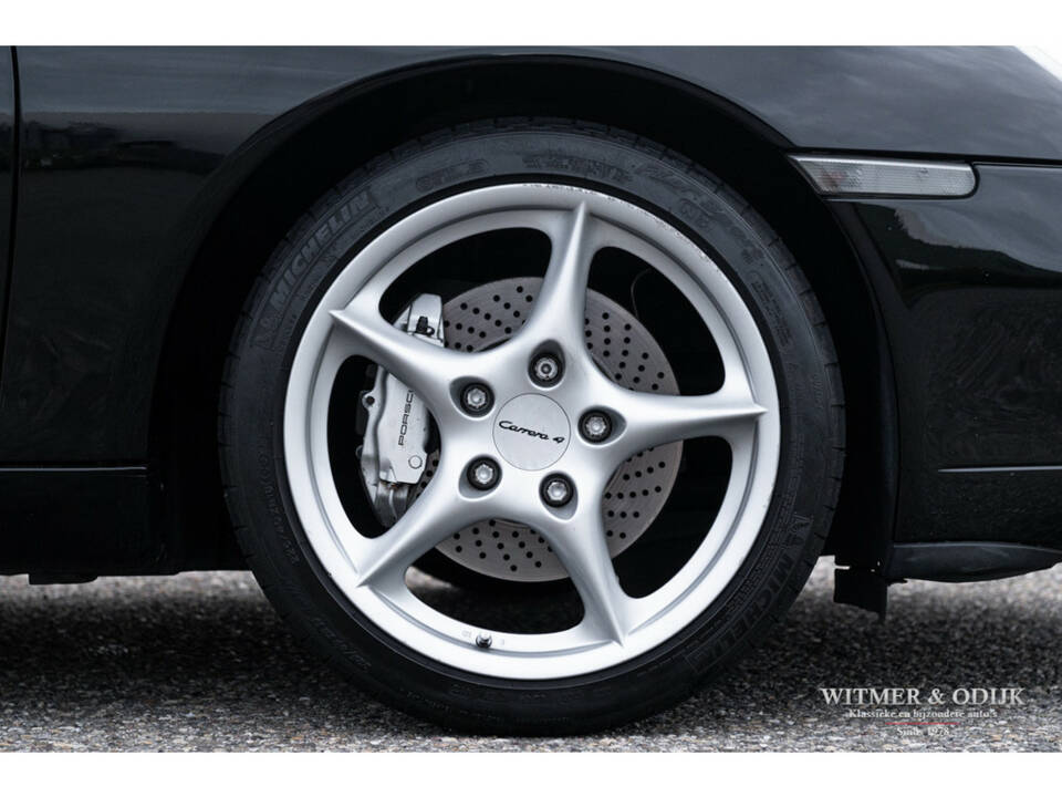 Afbeelding 15/29 van Porsche 911 Carrera (1999)
