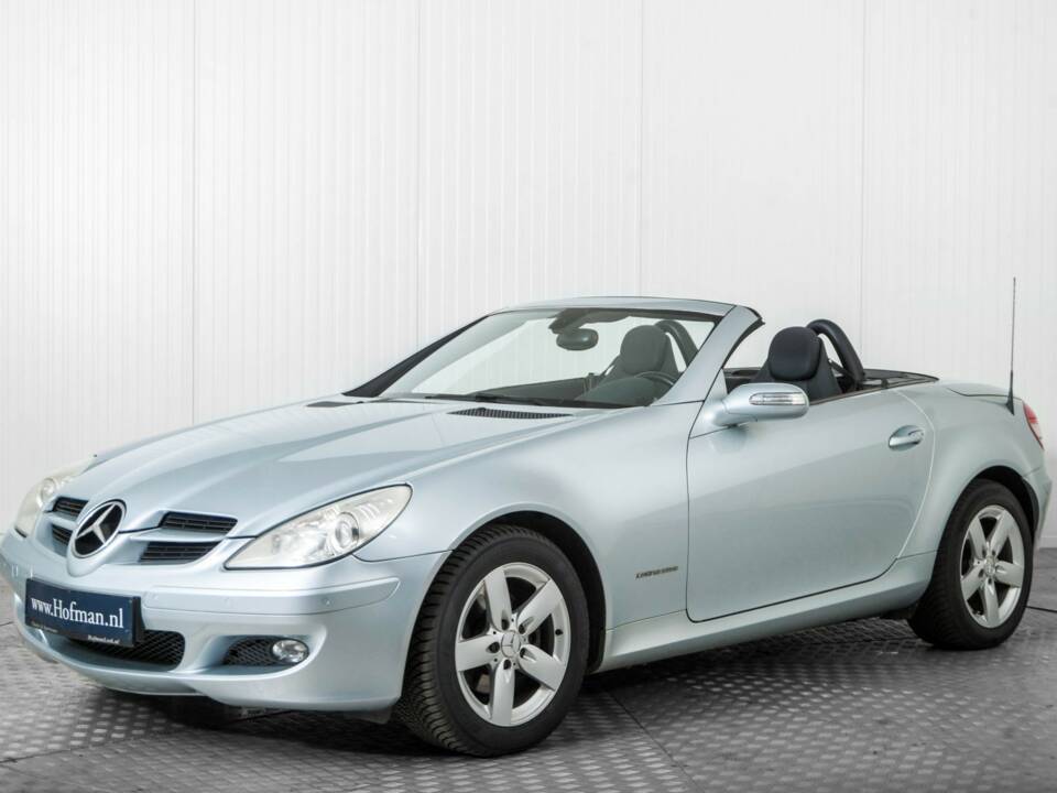 Immagine 1/50 di Mercedes-Benz SLK 200 Kompressor (2004)