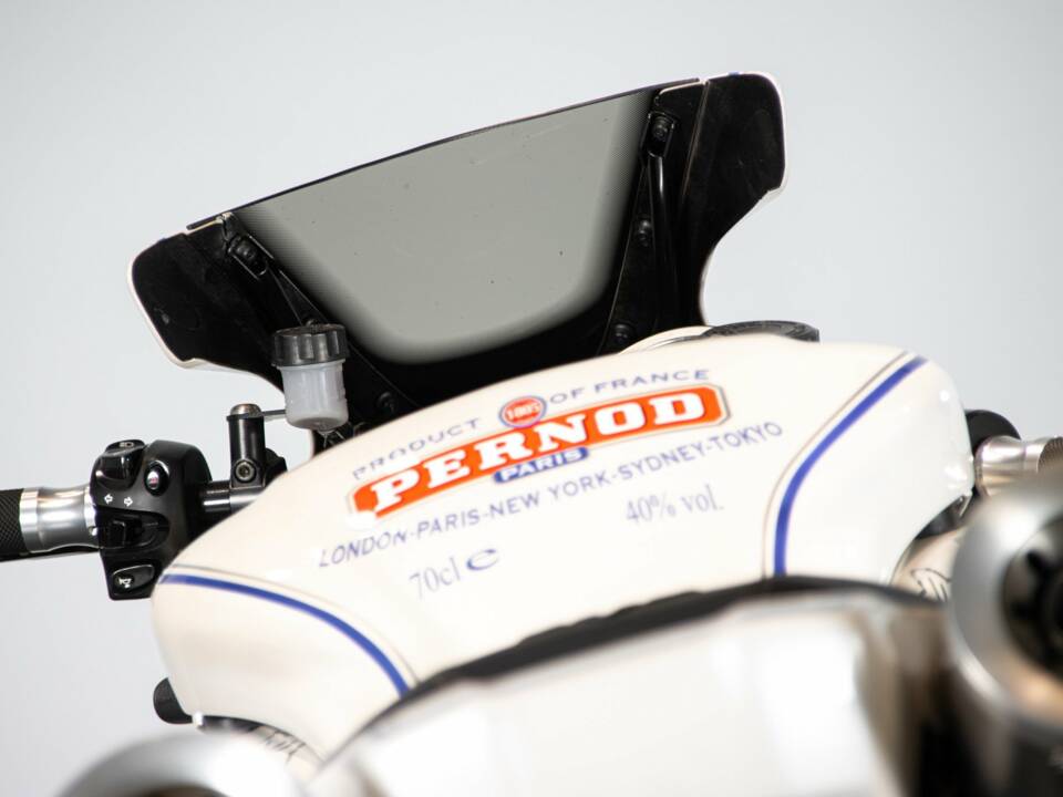 Image 41/50 of Yamaha DUMMY (2007)
