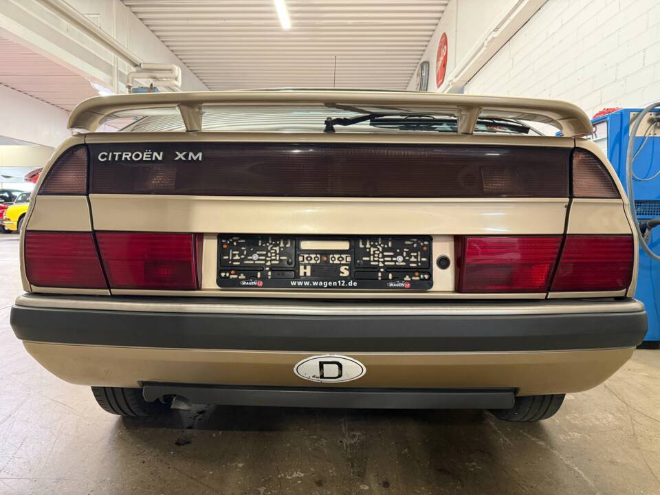 Image 13/17 of Citroën XM 2.0 Injection (1991)