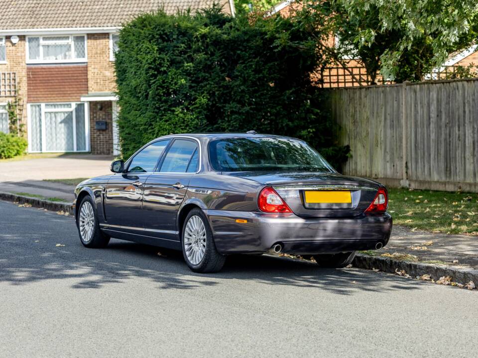 Afbeelding 38/47 van Jaguar XJ 2.7 D (2008)