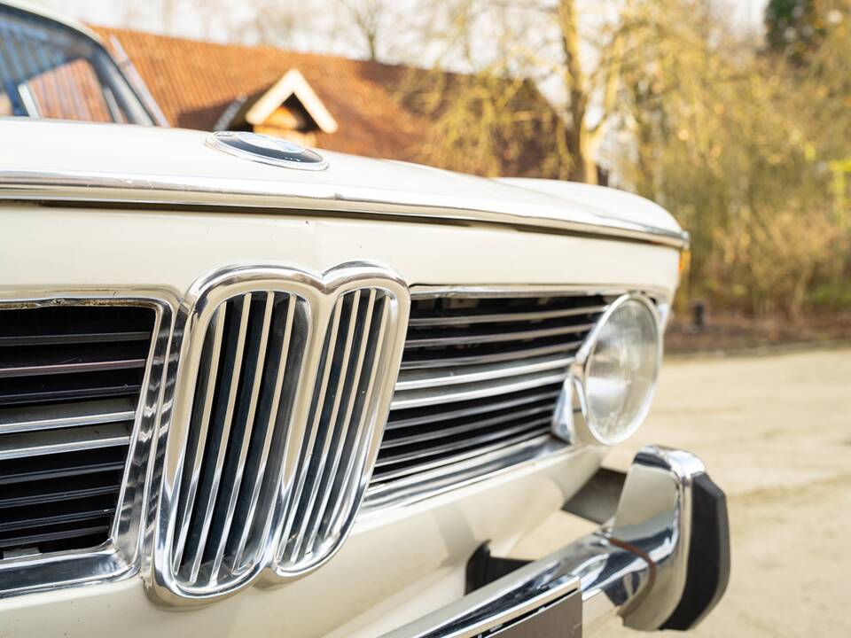Bild 19/67 von BMW 1800 (1970)