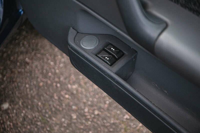 Bild 31/50 von Renault Clio I Williams (1994)