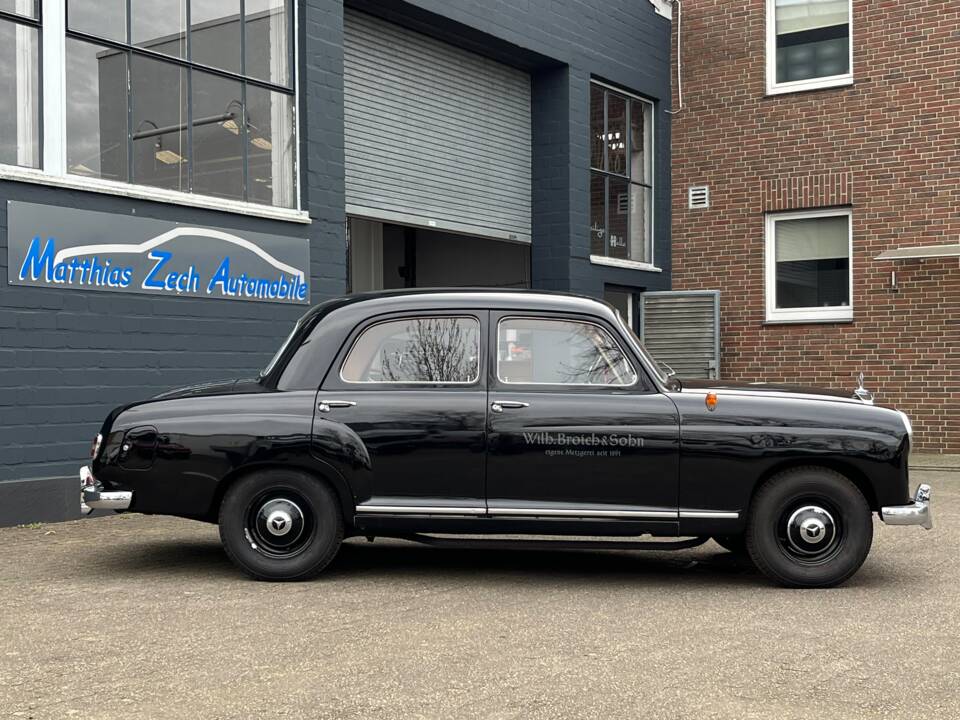 Imagen 15/52 de Mercedes-Benz 180 (1954)