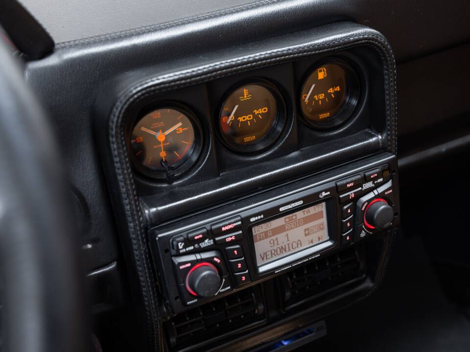 Bild 15/40 von Ferrari 328 GTS (1986)