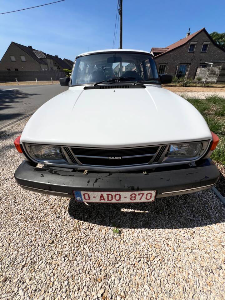 Afbeelding 12/51 van Saab 99 (1983)