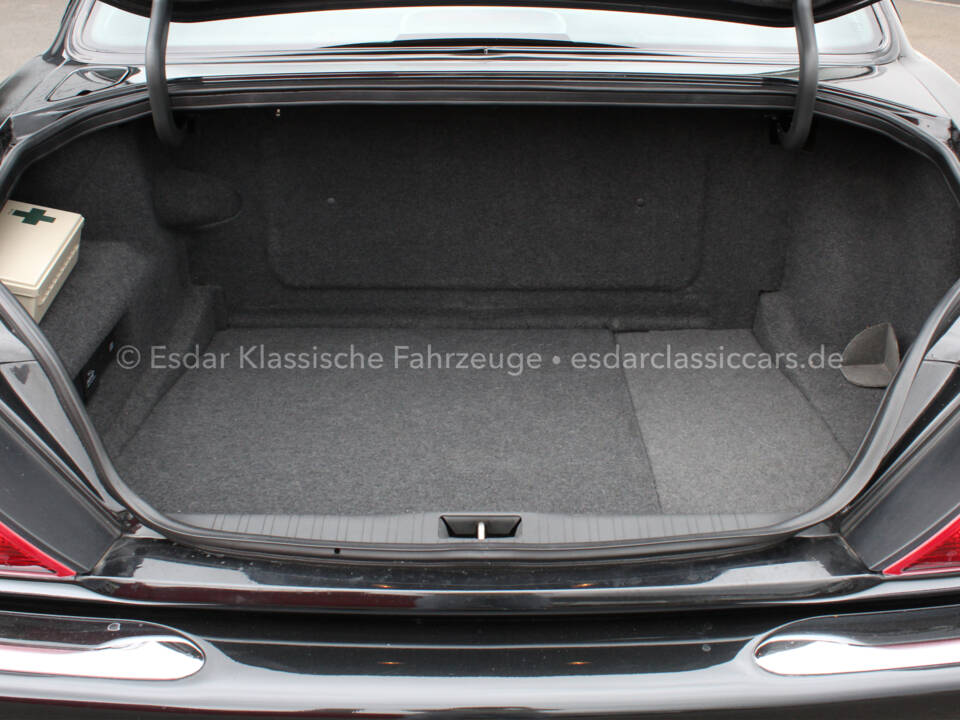 Image 21/29 de Jaguar XJR 4.0 (1998)