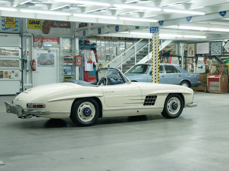 Bild 22/50 von Mercedes-Benz 300 SL Roadster (1959)