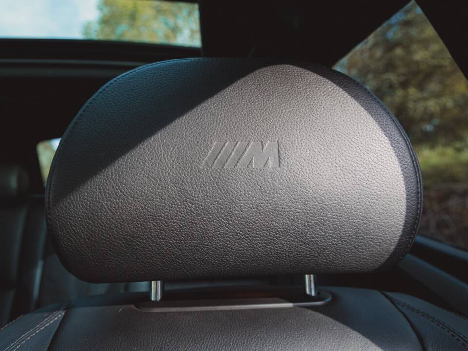 Immagine 30/35 di BMW M5 Touring (2007)
