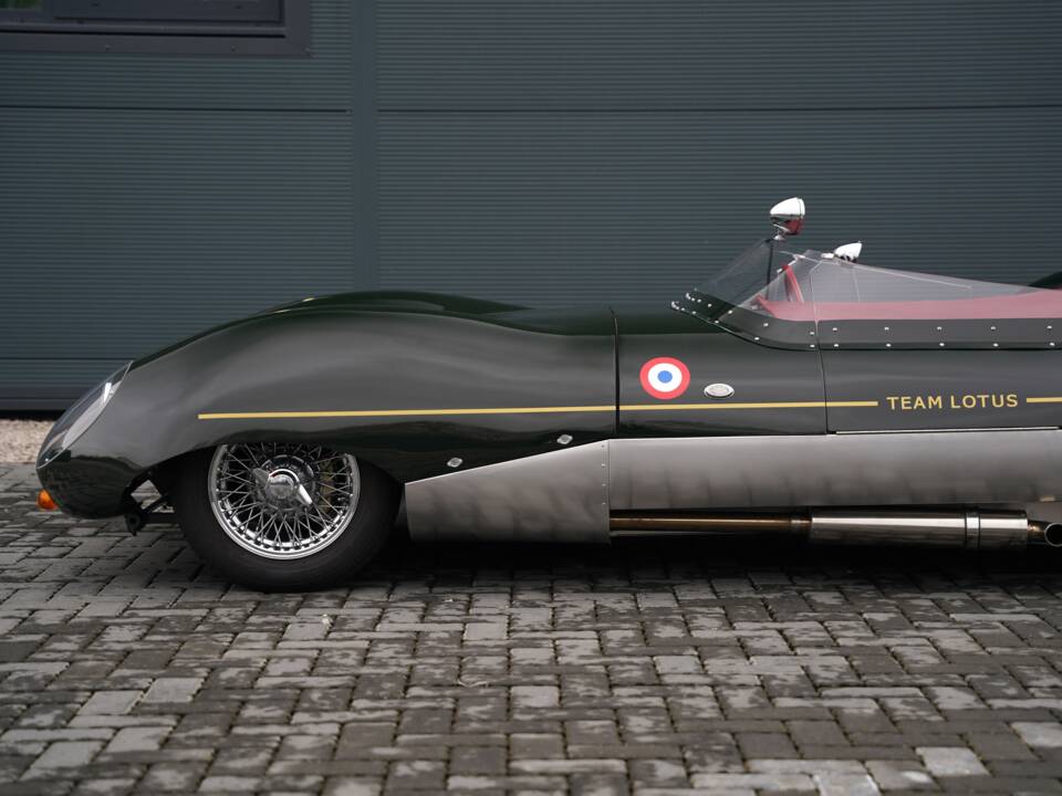 Image 23/50 of Westfield Eleven Sports (2020)