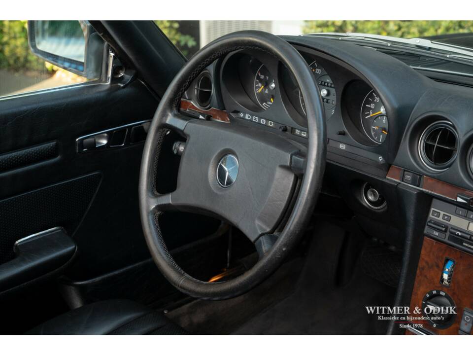 Image 13/32 de Mercedes-Benz 300 SL (1988)